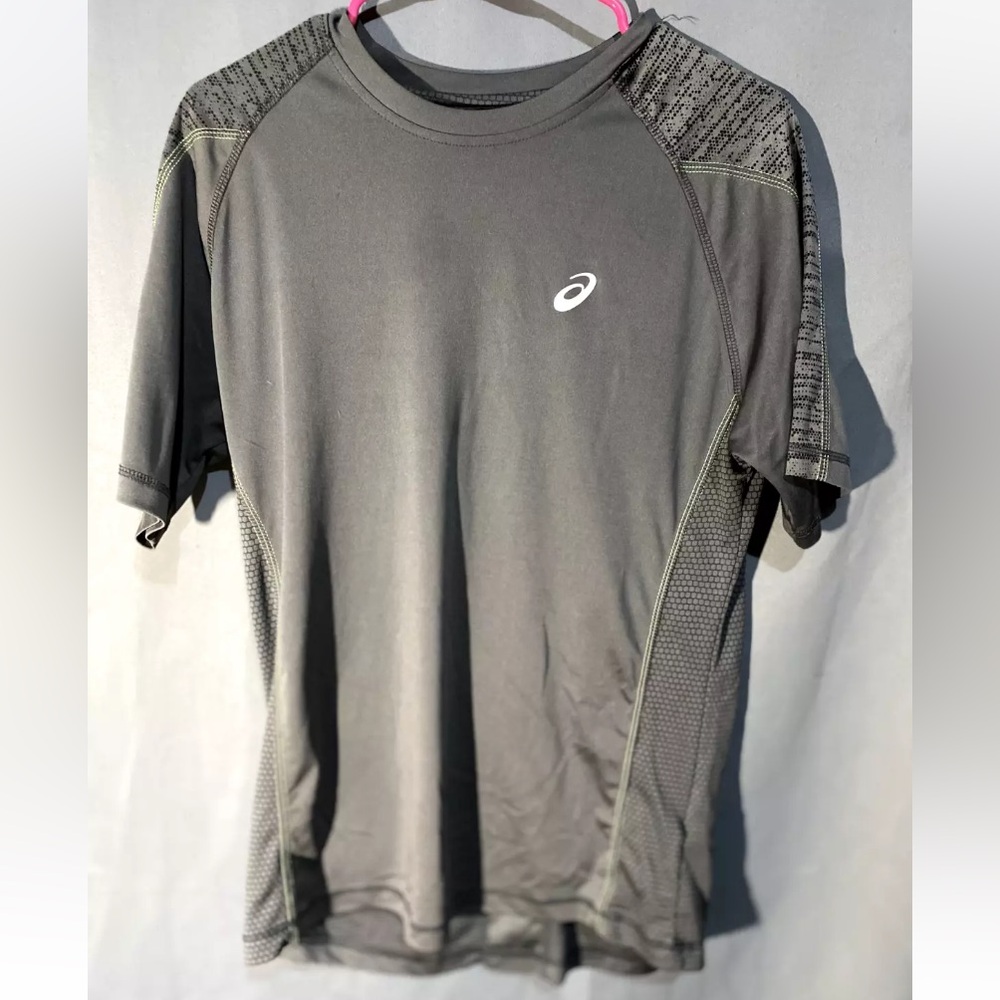 asics crew neck activewear T shirt Medium